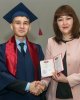 Вручение дипломов – самое яркое событие в жизни выпускниковВручение дипломов  – самое яркое событие в жизни выпускников