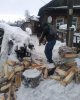 На помощь – старшему поколению!