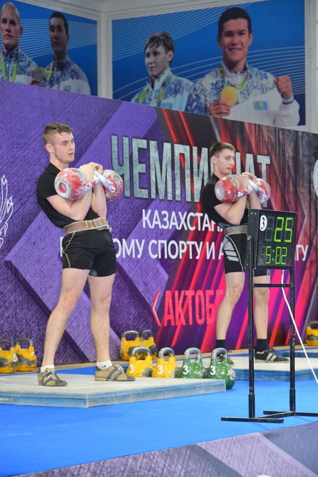 Золото и бронзу завоевали наши гиревики на Чемпионате страны 