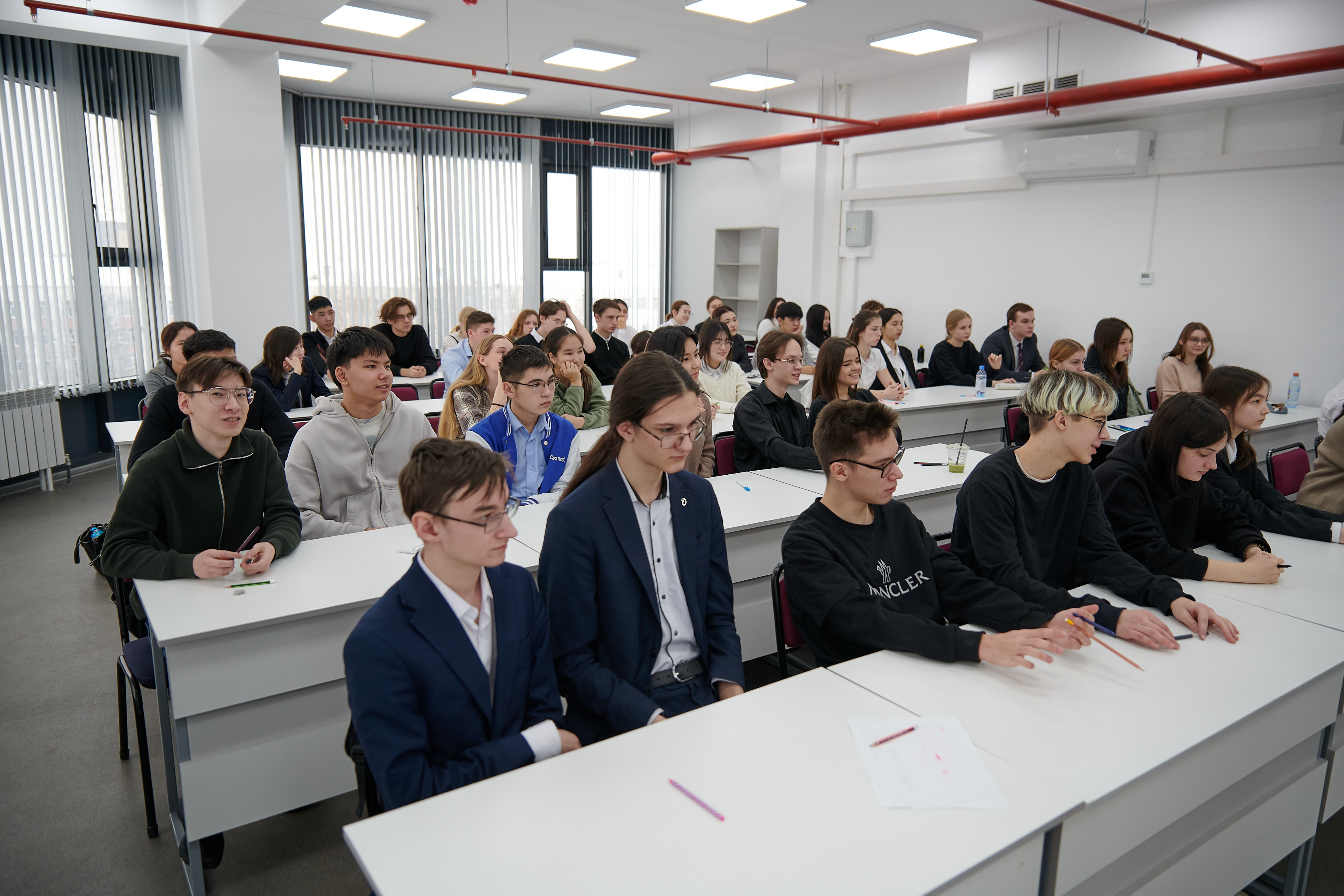 Конкурс «Лучшее оформление кабинета к Новому 2025 году»