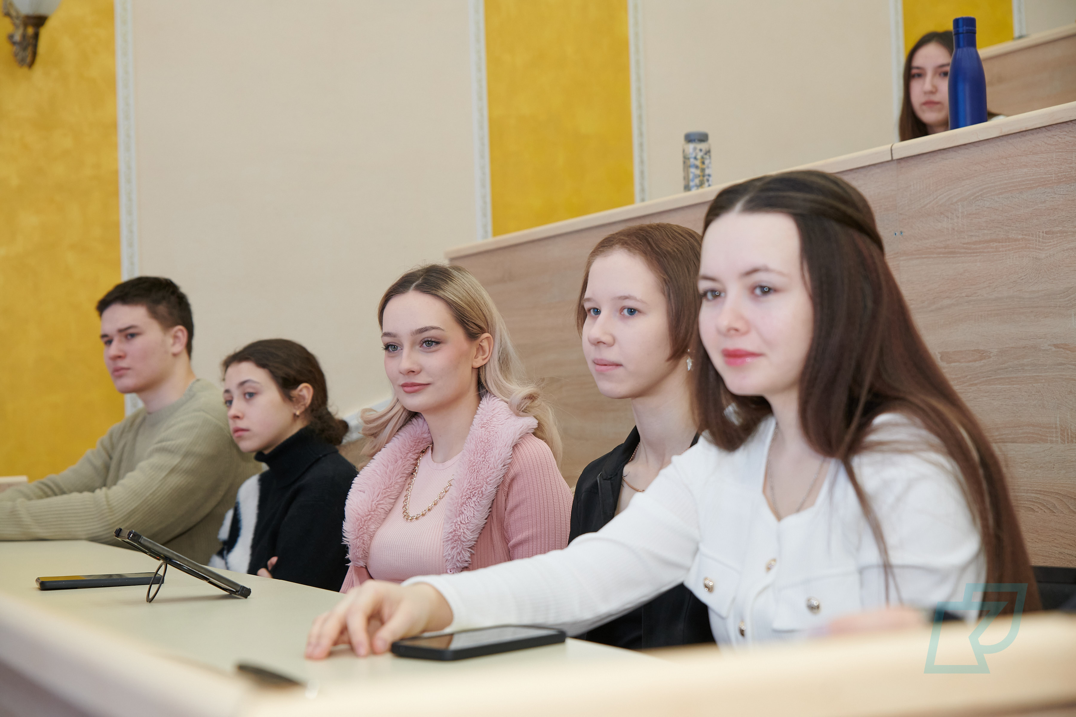 Как студенты помогают друг другу: уникальный проект по превенции суицидов
