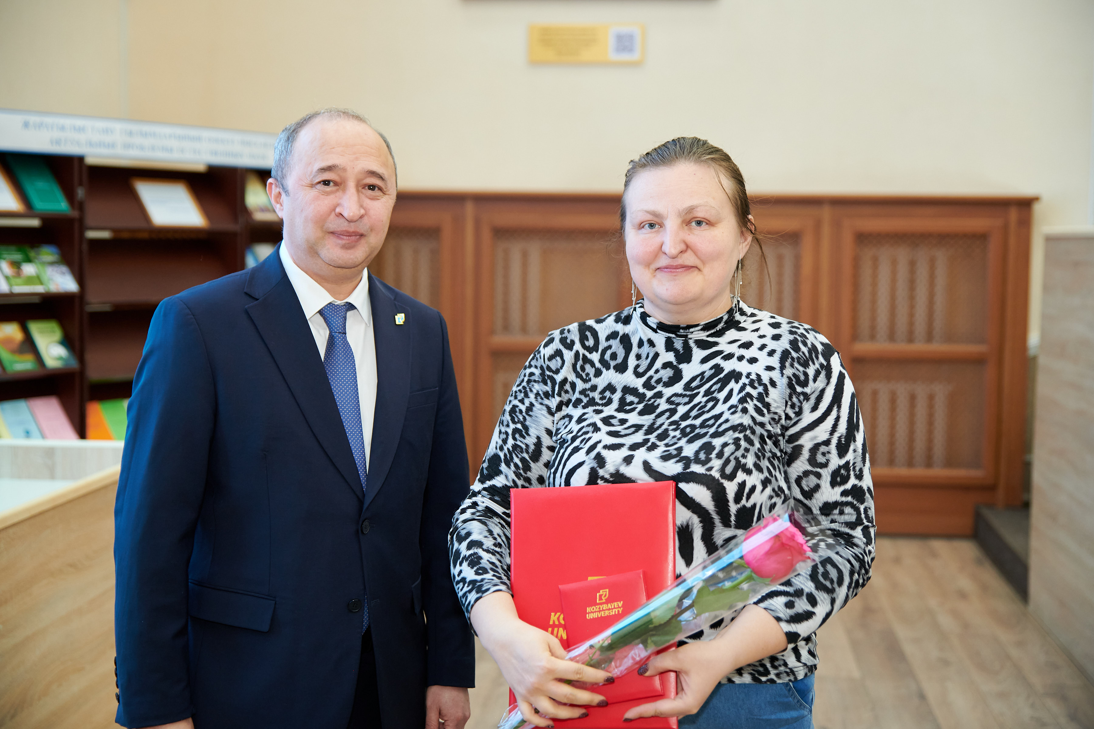Почет и признание: награждение ко Дню работников науки