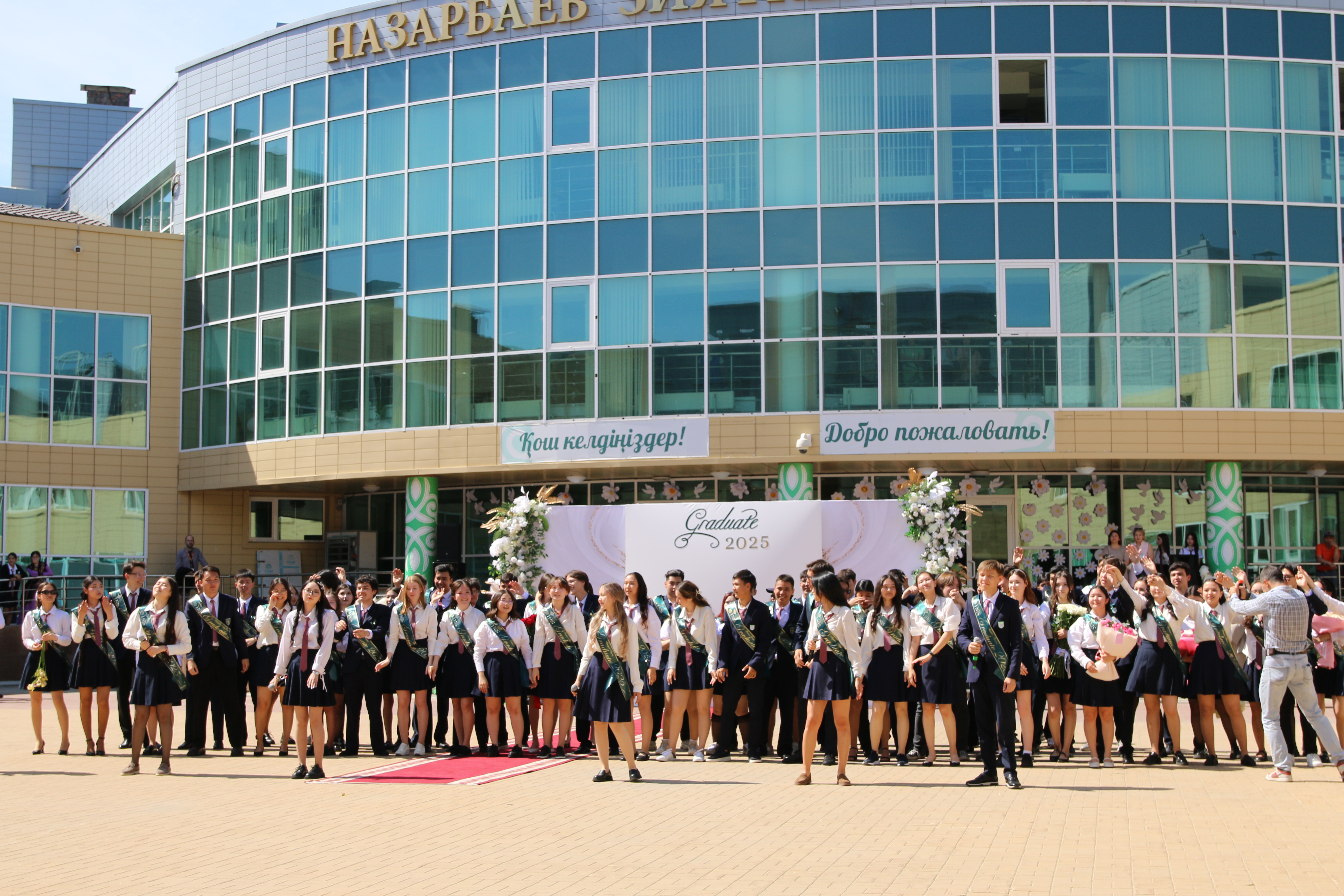 Выпускники НИШ приглашены на обучение в Kozybayev University и University of Arizona