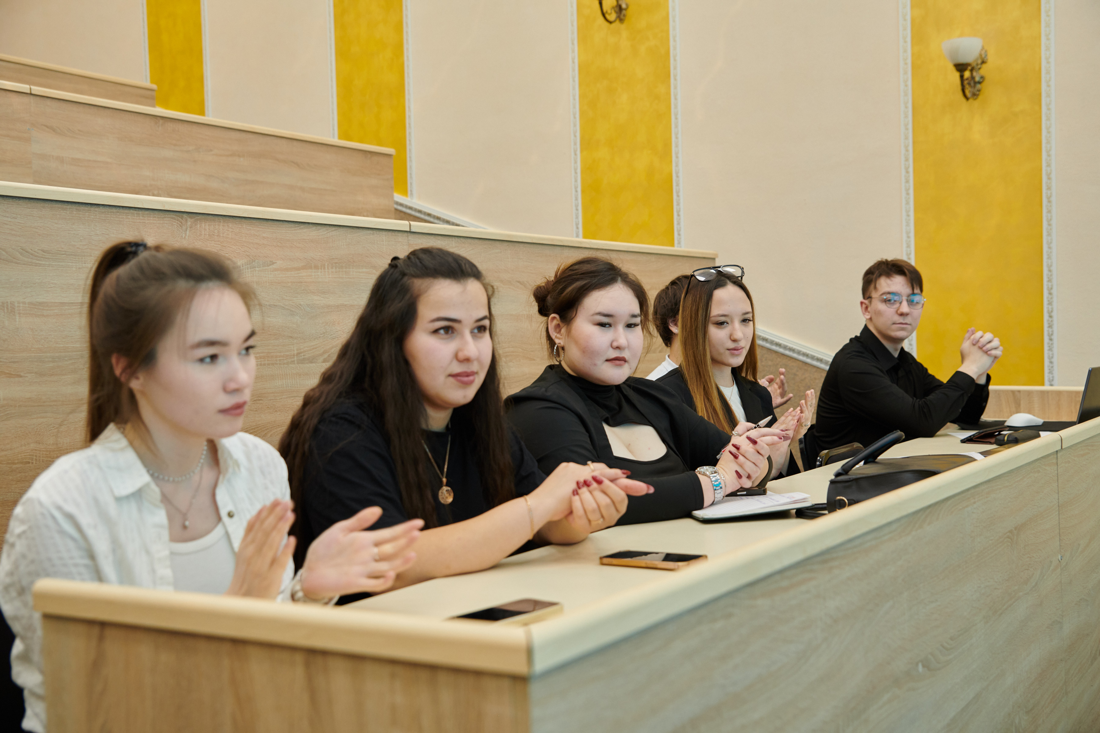 Областной слёт добровольных студенческих клубов «Саналы ұрпақ» 