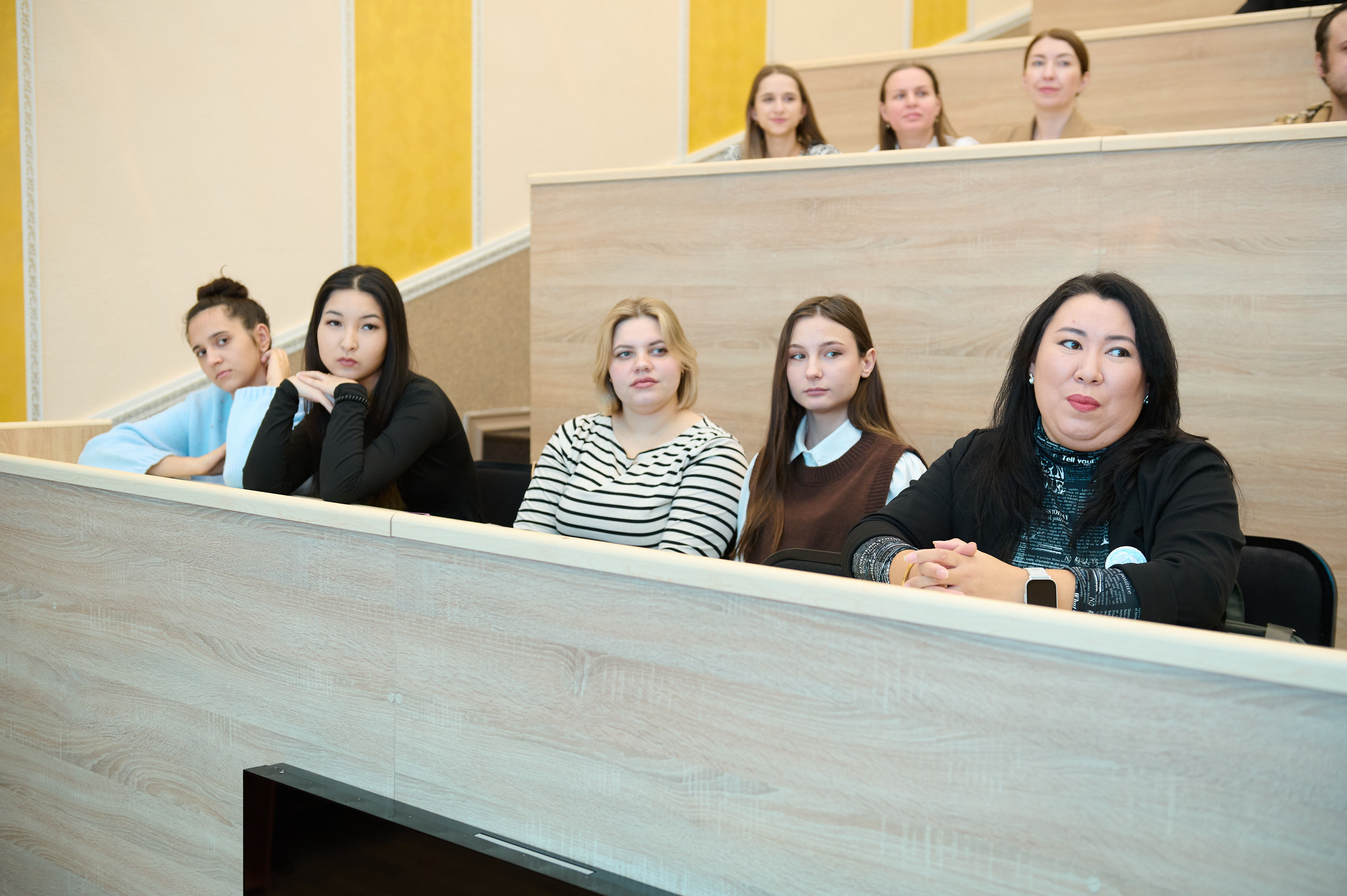 Завершились курсы по современным методам научных исследований
