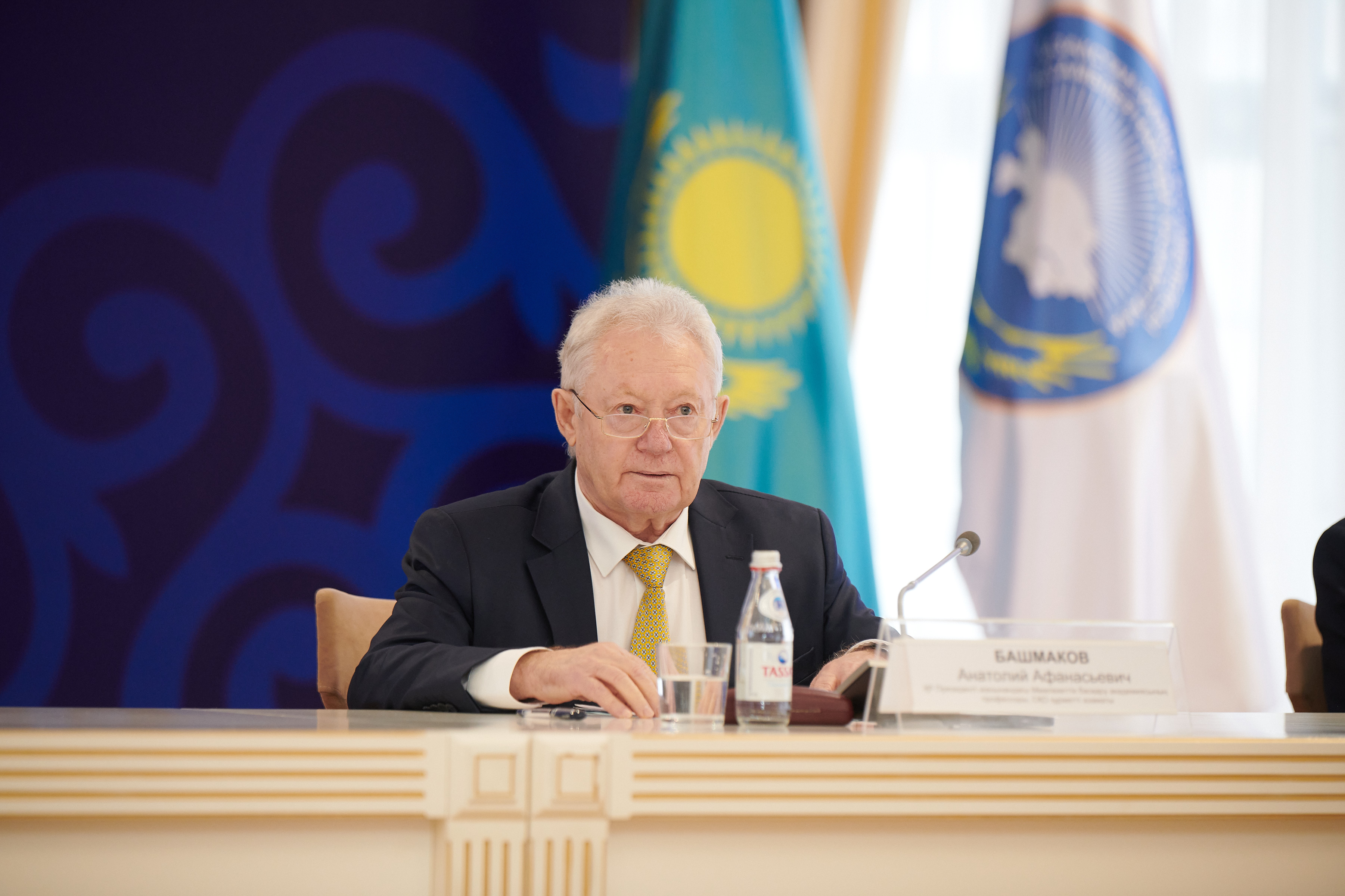 В Kozybayev University предложили новые инициативы по гражданскому воспитанию молодежи