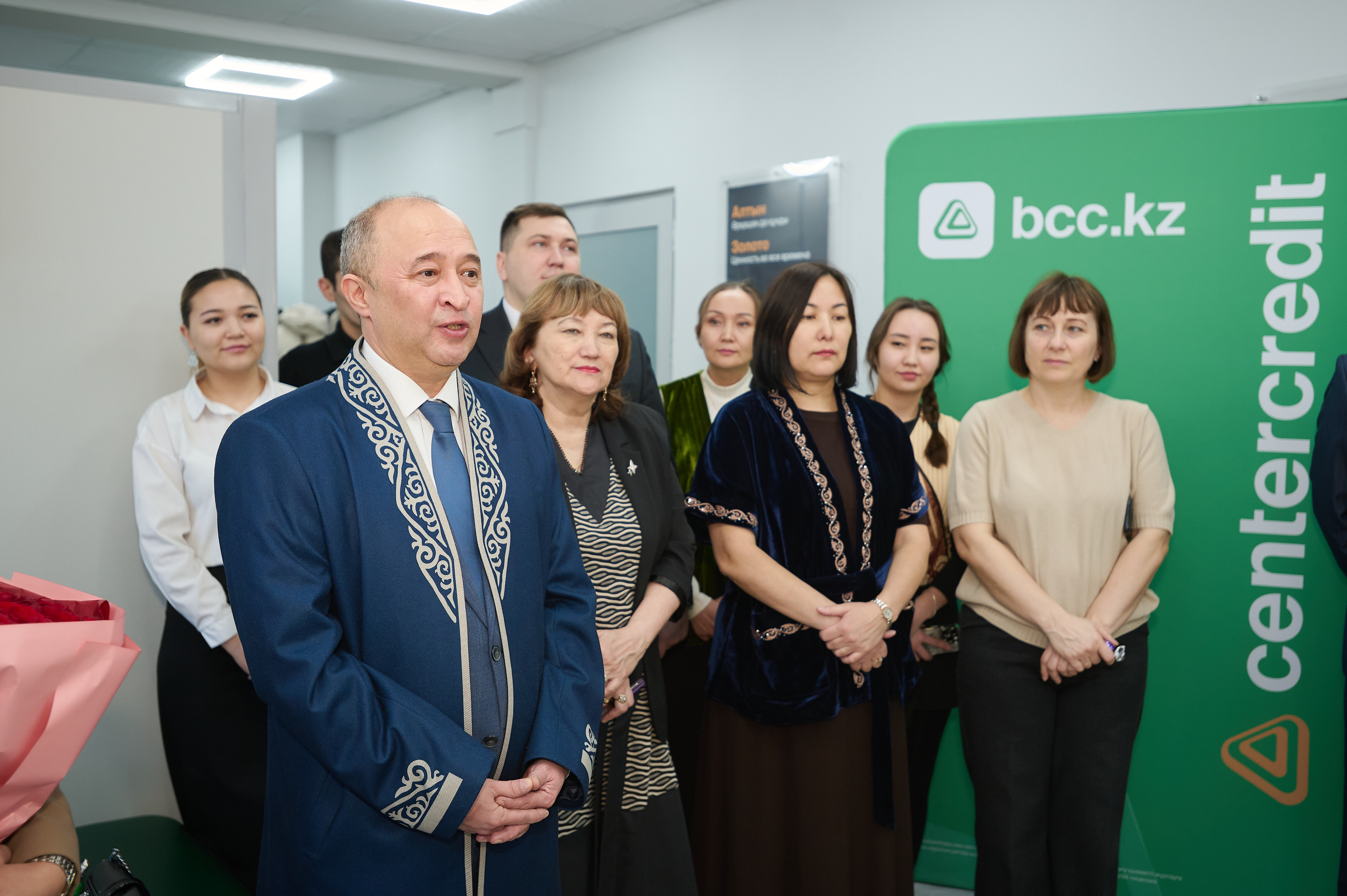 В студенческом кампусе открыт филиал банка
