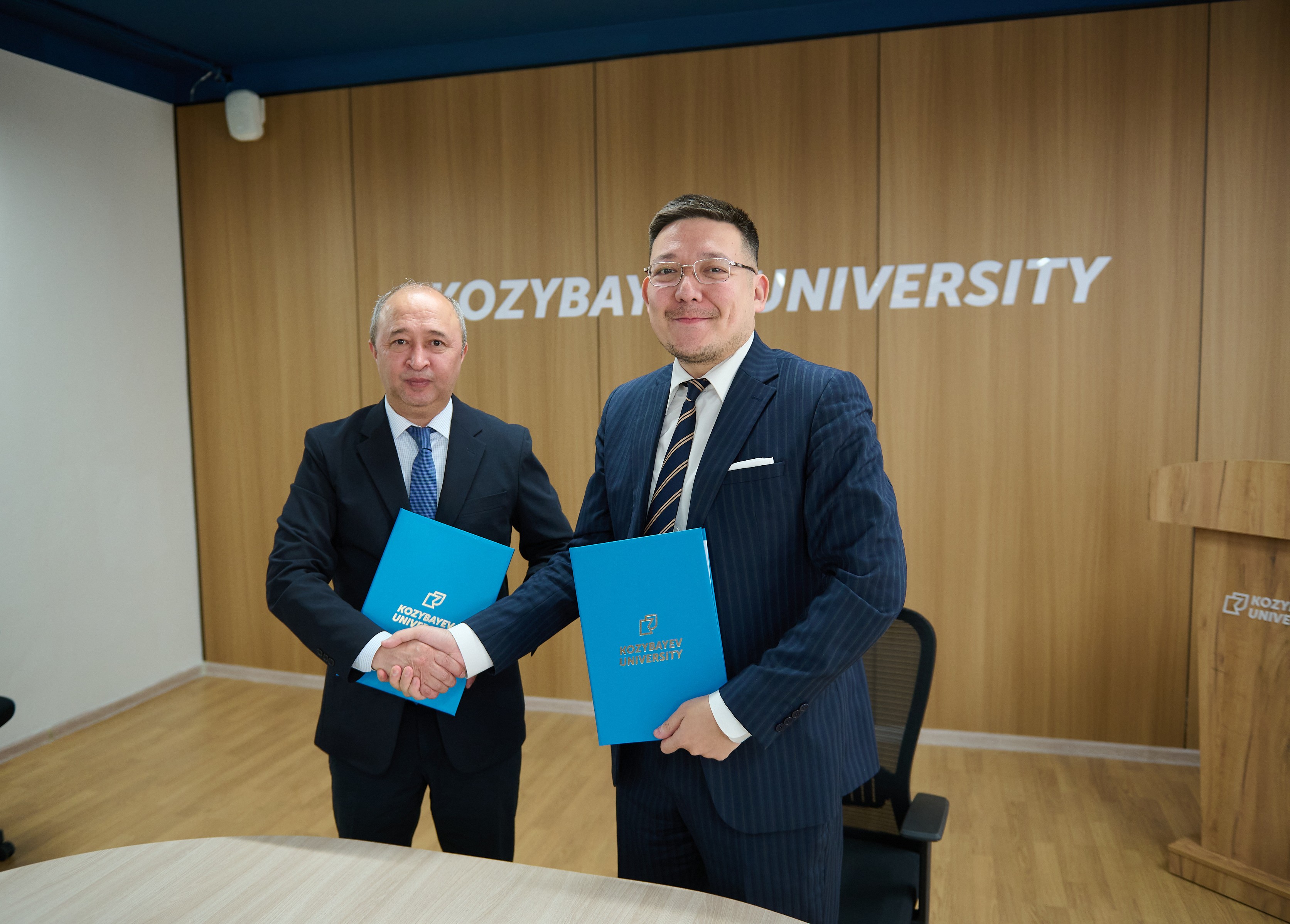 СТУДЕНТАМ KOZYBAYEV UNIVERSITY ДОСТУПНЫ СОВРЕМЕННЫЕ КУРСЫ ПО ФИНАНСАМ ОТ АКАДЕМИИ МФЦА