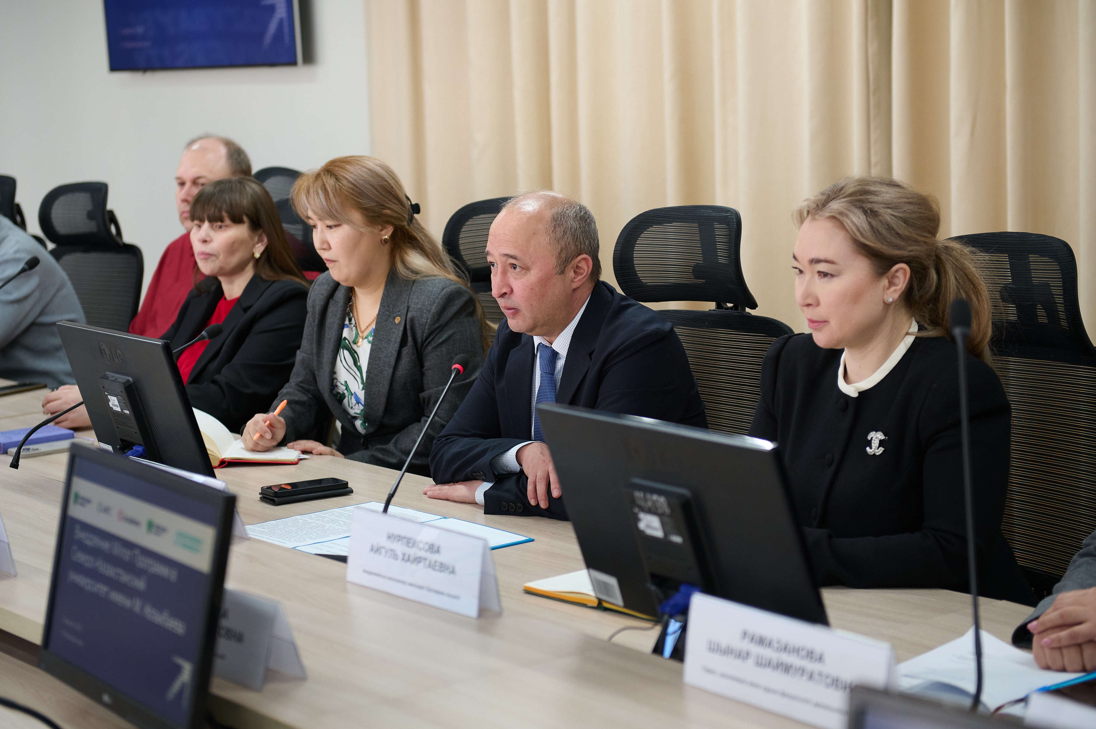 СТУДЕНТАМ KOZYBAYEV UNIVERSITY ДОСТУПНЫ СОВРЕМЕННЫЕ КУРСЫ ПО ФИНАНСАМ ОТ АКАДЕМИИ МФЦА