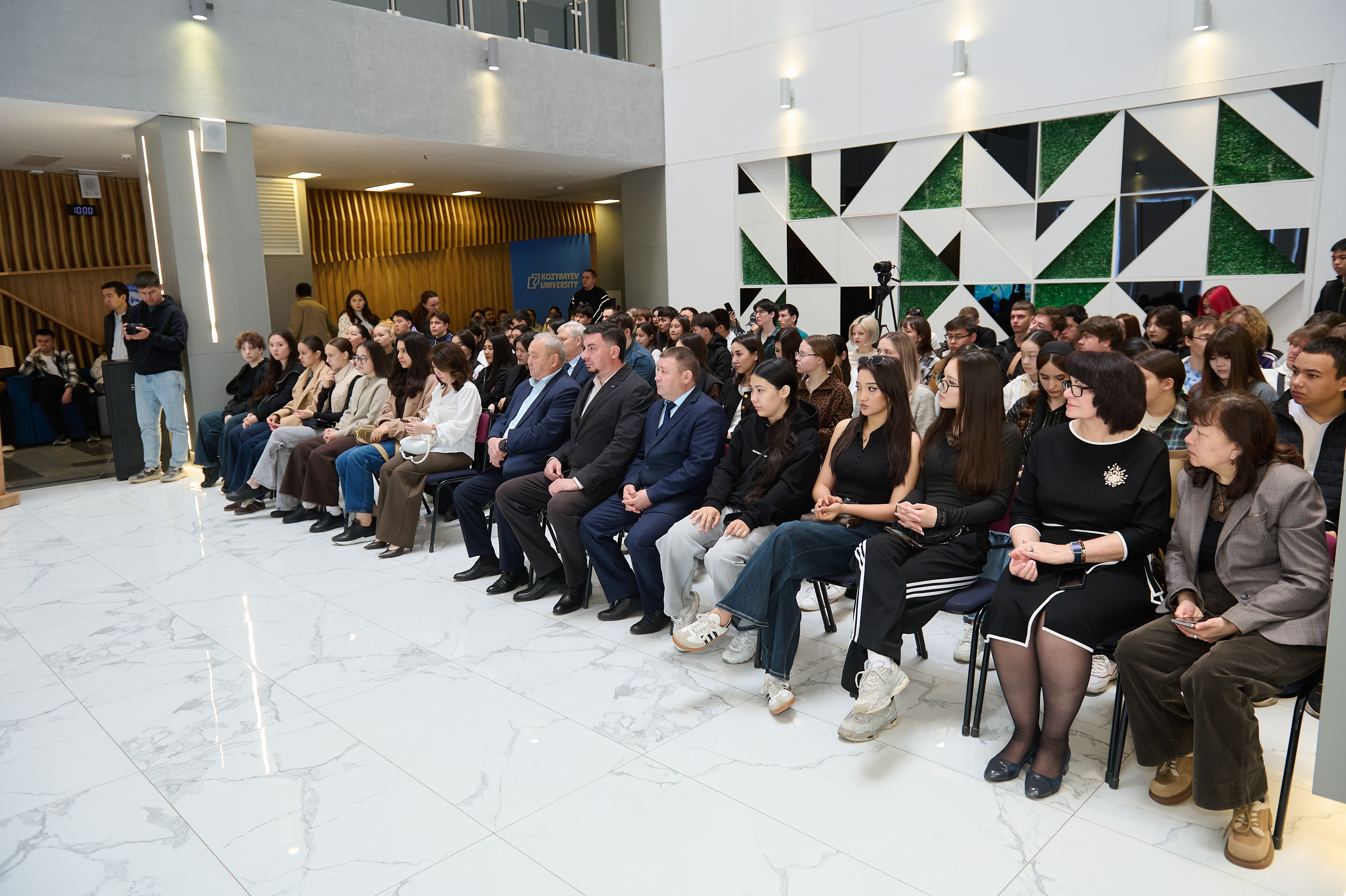 В Kozybayev University прошел республиканский эко-час о сохранении водных ресурсов