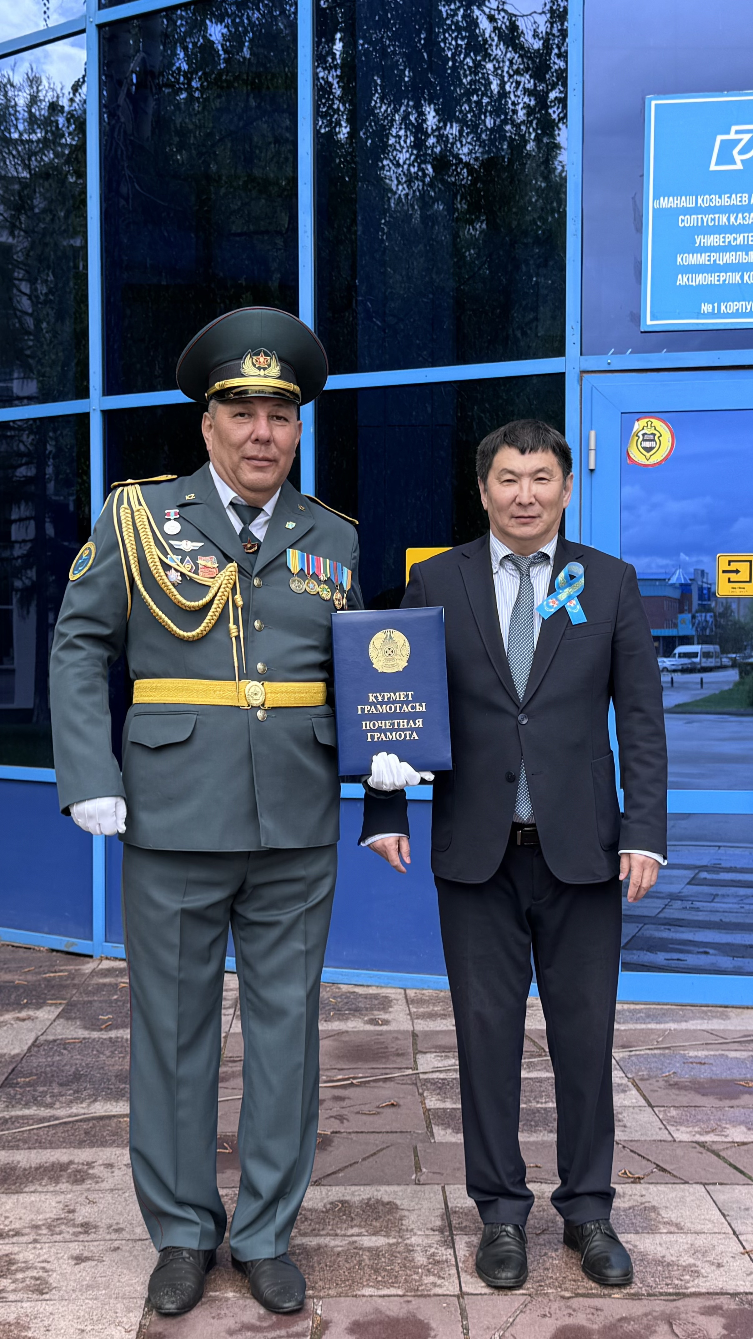 В преддверии Дня защитника Отечества студенты приняли военную присягу