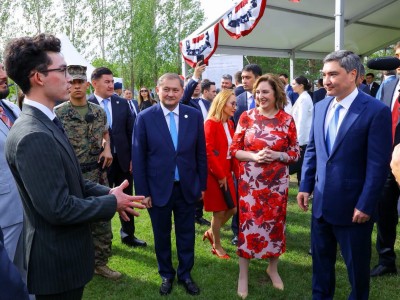 Студенты  Kozybayev University на официальном приеме Посольства США