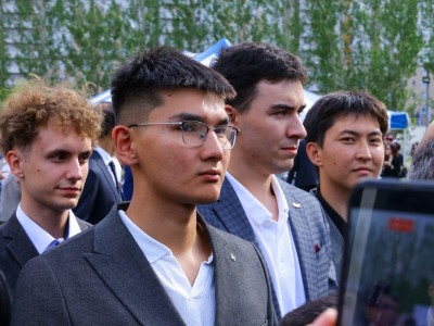 Студенты  Kozybayev University на официальном приеме Посольства США