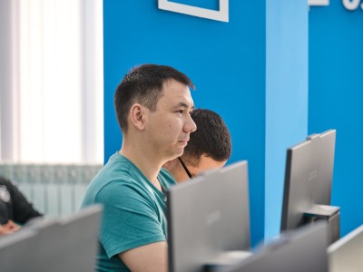Tomorrow School мектебі өз жұмысын бастады
