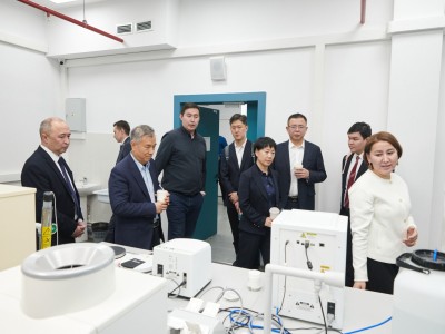 Қазақстан мен Қытай: Президенттің технологиялық серіктестік бағытын Kozybayev University жүзеге асыруда
