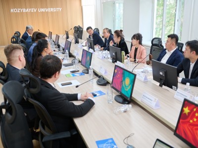 Өңірдің АӨК дамыту мәселелері Kozybayev University алаңында талқыланды