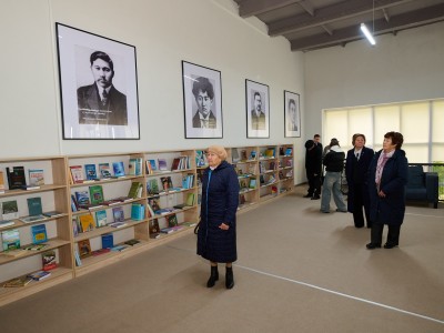 Қорытынды, марапаттар және ұрпақтар сабақтастығы: Kozybayev University-де ардагерлер, ұстаздар мен қызметкерлерге құрмет көрсетілді