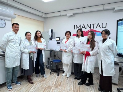 Kozybayev University қызметкерлері хроматографиялық жабдықтармен жұмыс істеу бойынша біліктіліктерін арттырды