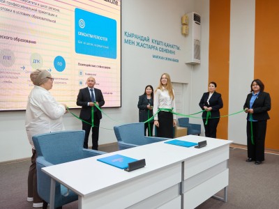 Kozybayev University-де Петропавл мектеп оқушыларына арналған педагогикалық сыныптар өз жұмысын бастады