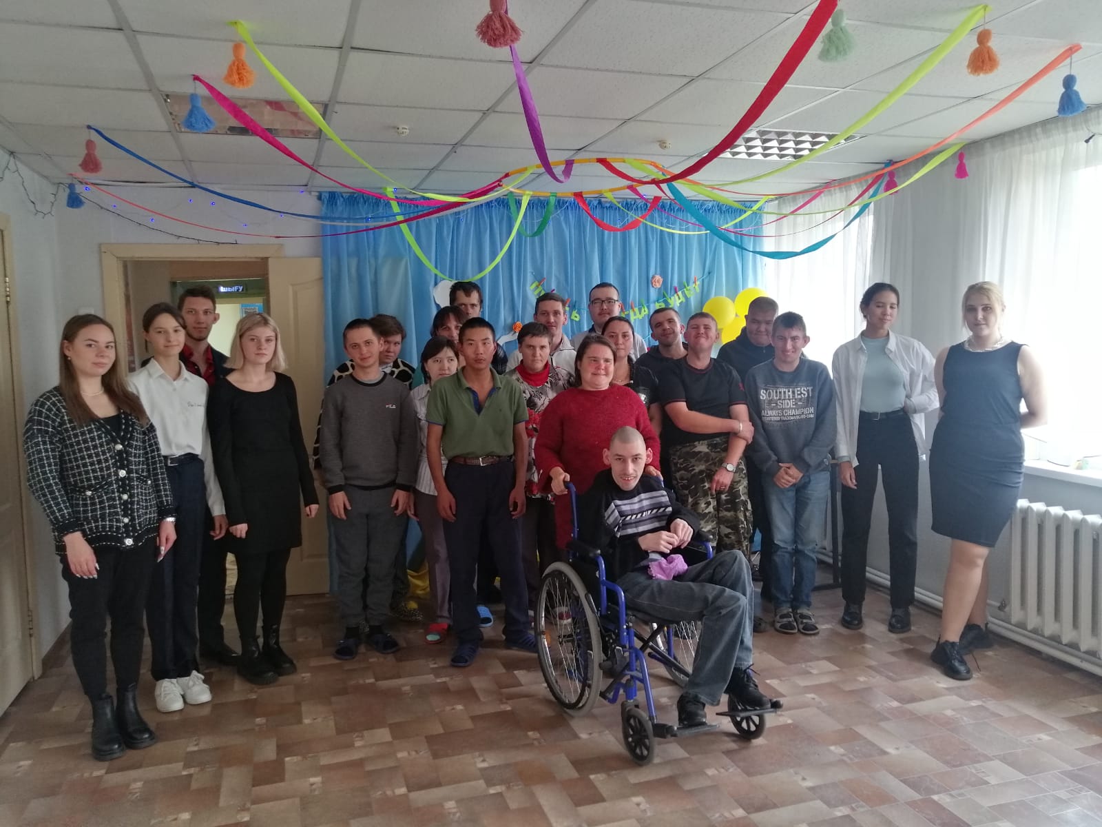 Благотворительный творческий вечер