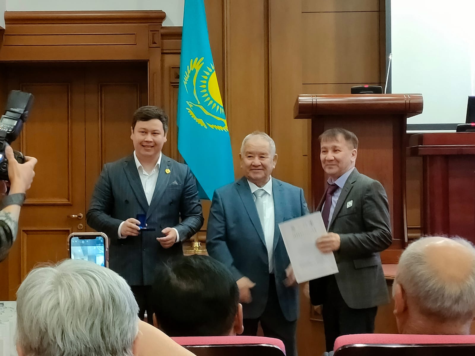 Лучший педагог - 2022!