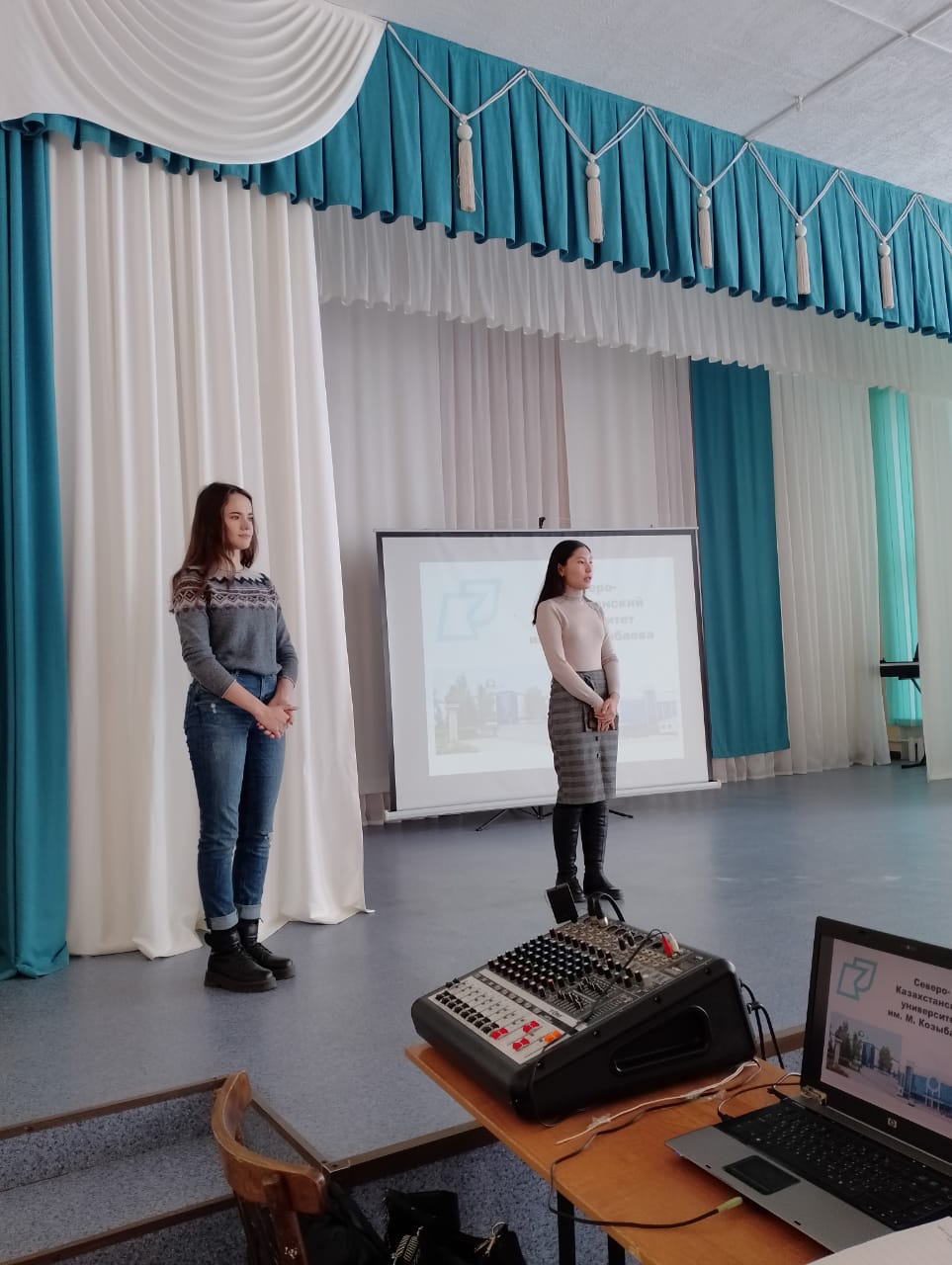 1 декабря 2022 года в рамках профориентационной работы преподаватели кафедры «Специальная и социальная педагогика» посетили СОШ № 40 г. Петропавловска. 