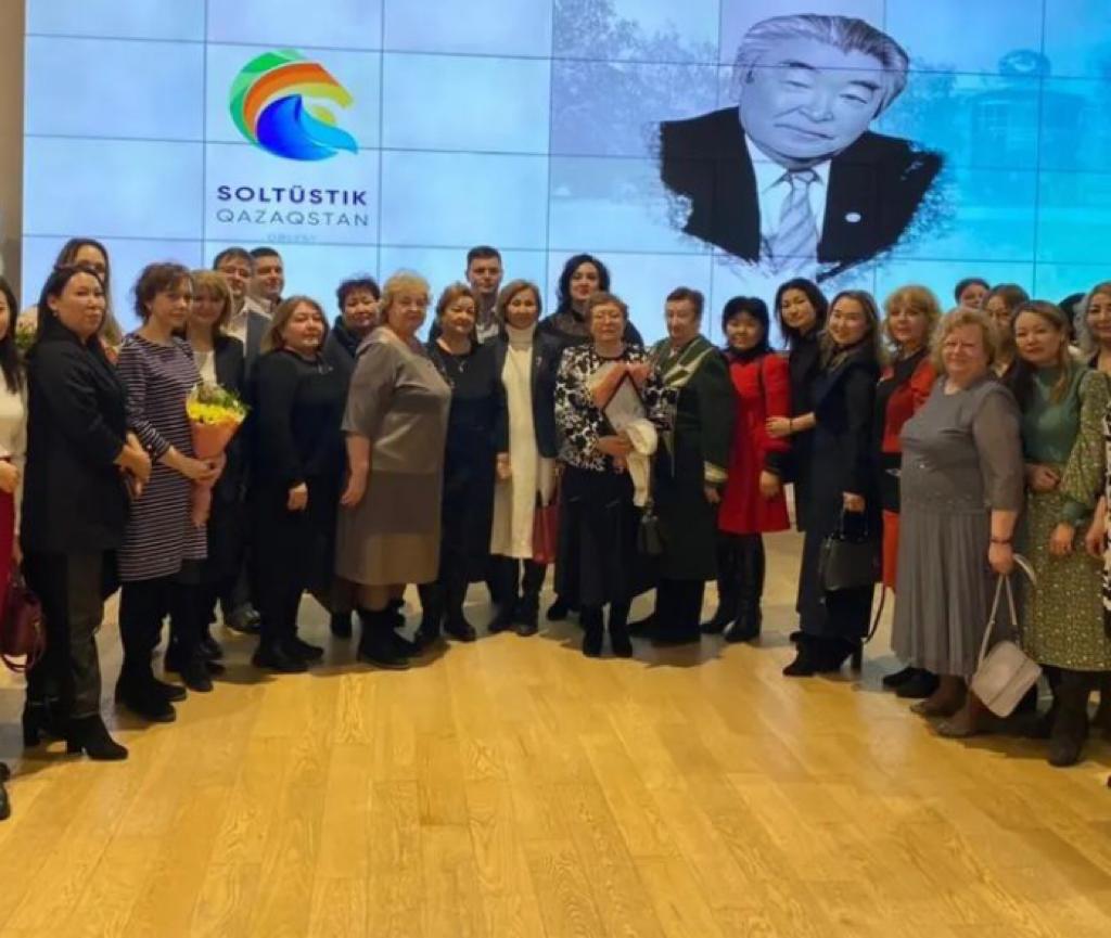 М.Қозыбаев атындағы Солтүстік Қазақстан университетінің 85 жылдық мерейтойымен шын жүректен құттықтаймыз!  Жоғары оқу орнымыз бүгінде халқымызға дәйекті білім беріп, тәрбиелеп, сара жолға салған қара шаңырақ, еліміздегі еңселі де беделді оқу орындарының б
