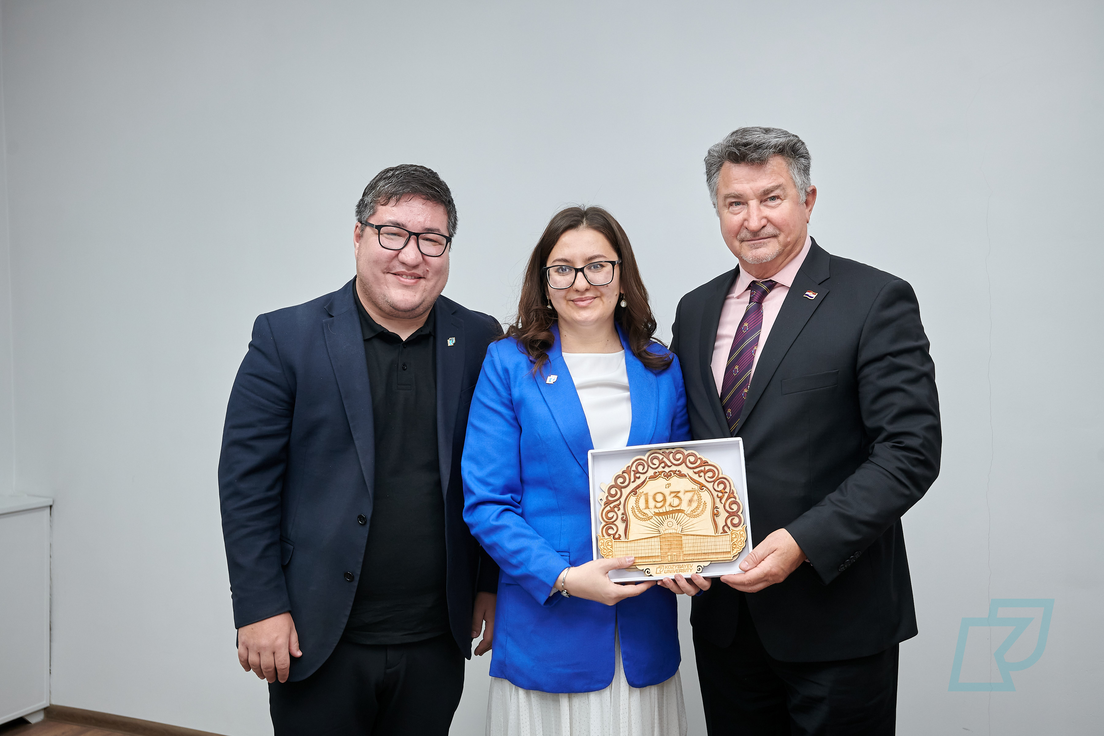 Visit of the Ambassador Extraordinary and Plenipotentiary of the Republic of Croatia