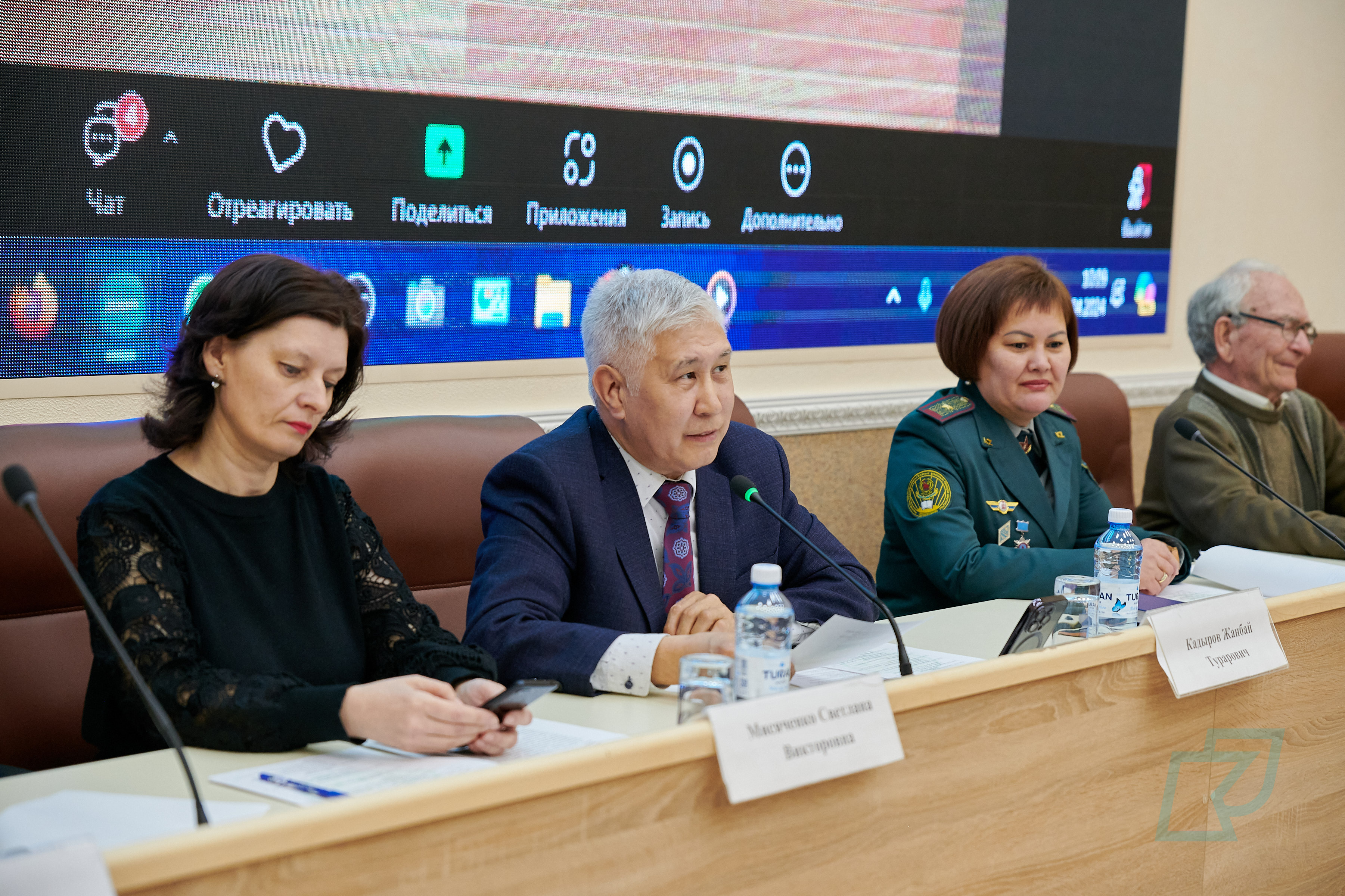 University discussed importance of teaching languages in new way