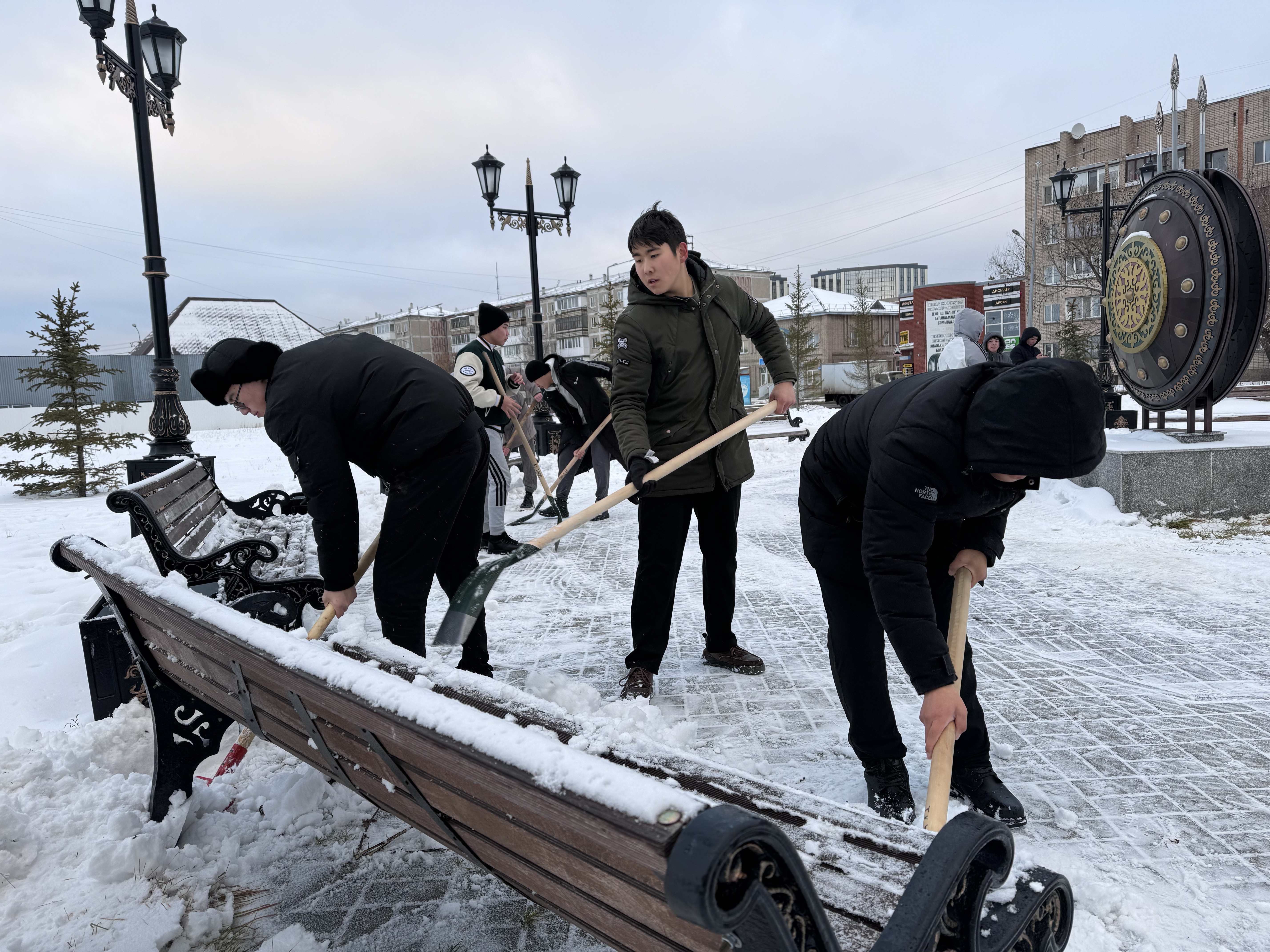 Students Clear 30 Cubic Meters of Snow as Part of the 