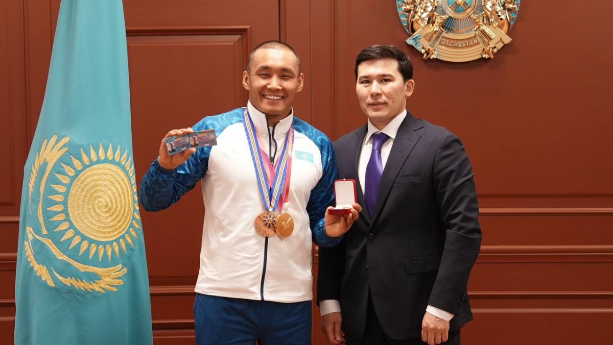 ЕРБОЛ ХАМИТОВ- ЗАСЛУЖЕННЫЙ МАСТЕР СПОРТА КАЗАХСТАНА